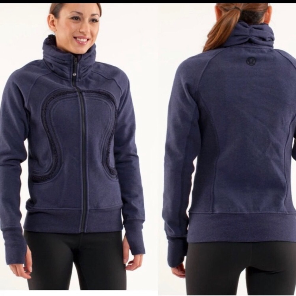 Lululemon cuddle up Sherpa jacket sweatshirt sz 4 - Picture 8 of 8
